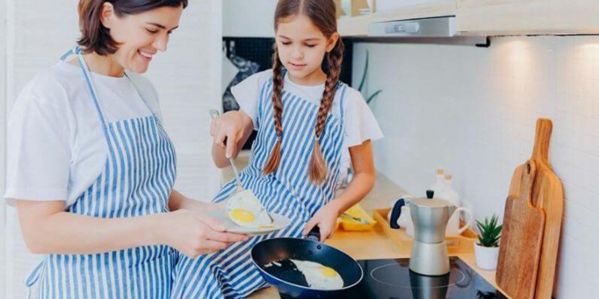 Ceramic vs Induction Cooktops Buying Guide