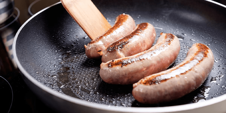 How to cook bratwurst on stove - Gaslandchef